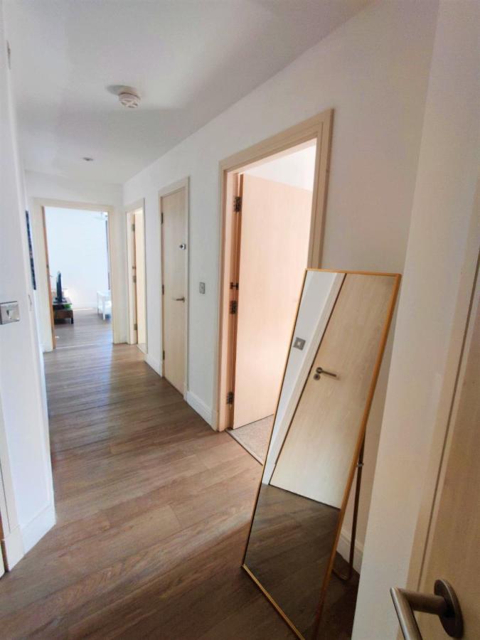 Birmingham Prime Location Stunning Apartment Floor-To-Ceiling Windows ภายนอก รูปภาพ