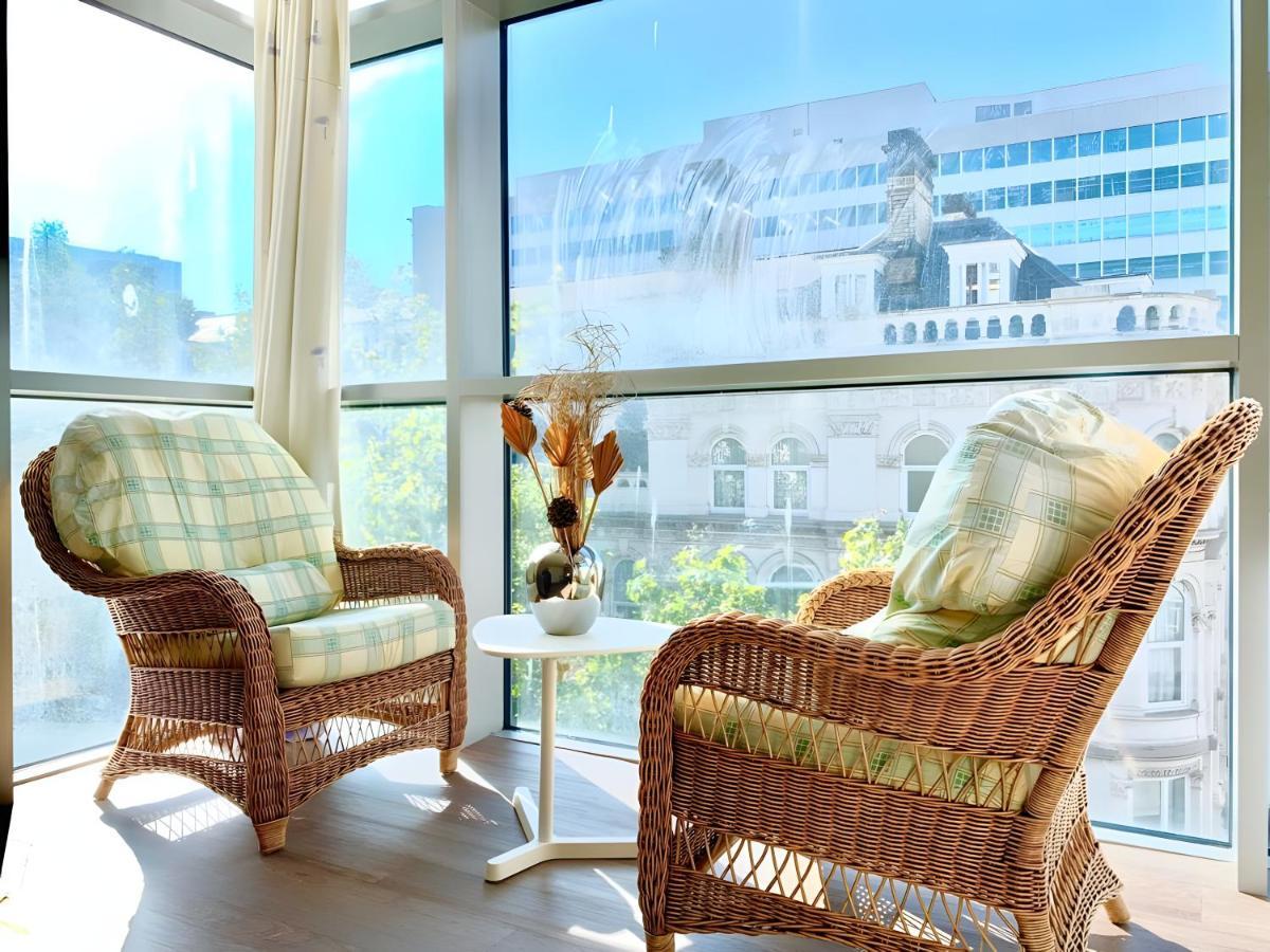 Birmingham Prime Location Stunning Apartment Floor-To-Ceiling Windows ภายนอก รูปภาพ